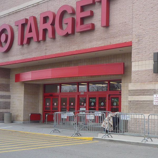 Blockader Gates at Target on Black Friday 2011