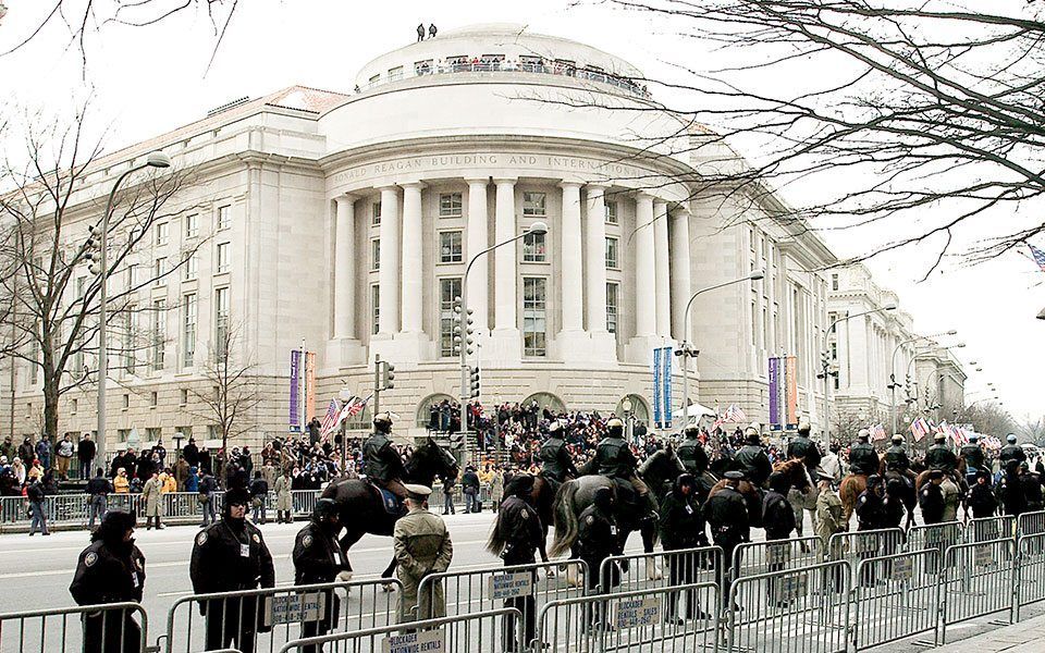 Crowd Control Barriers