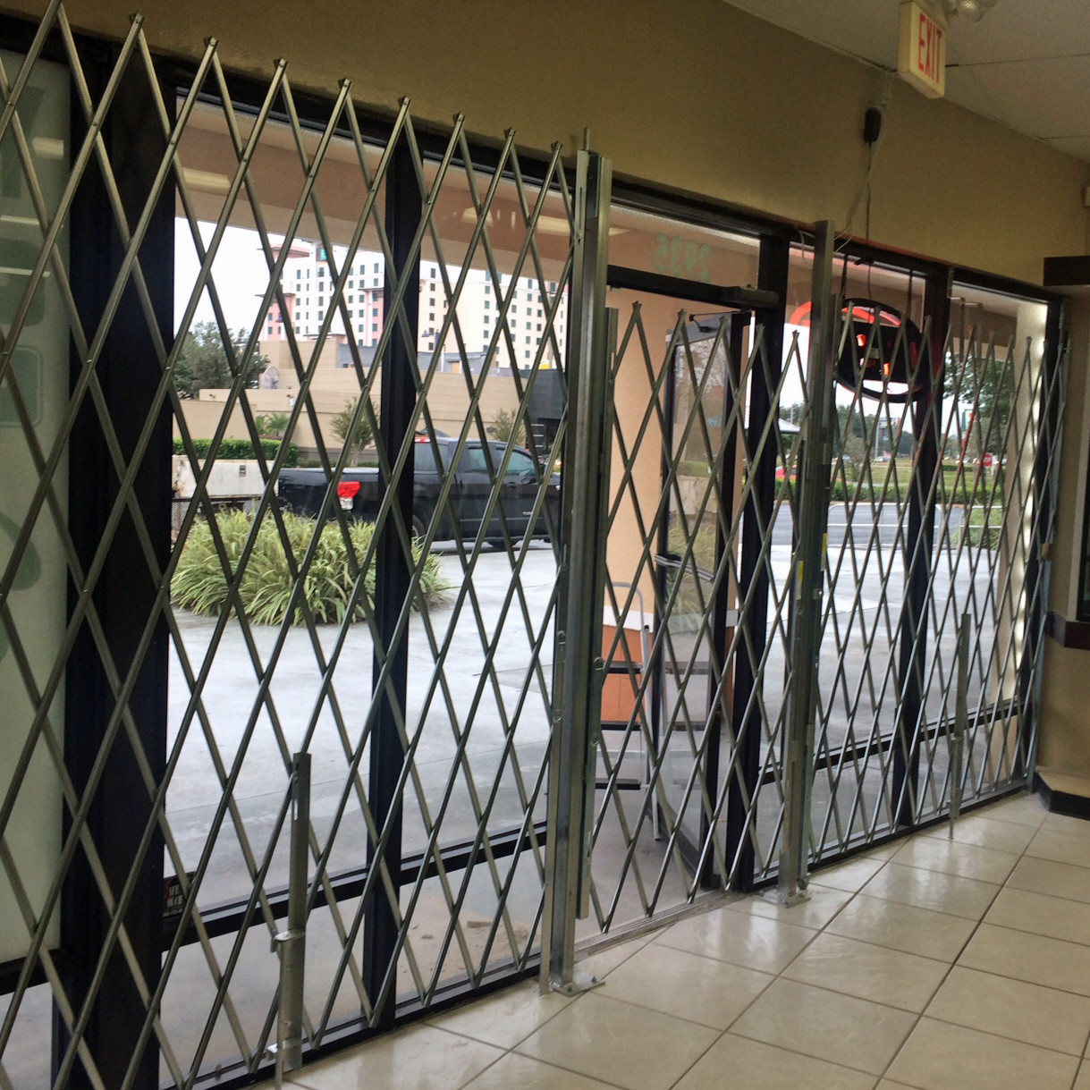 Folding Door Gates - Crowd Control Barriers