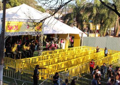 Yellow Barriers for event management