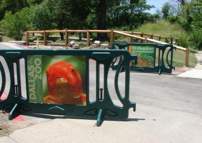 Plastic Crowd Control Barriers