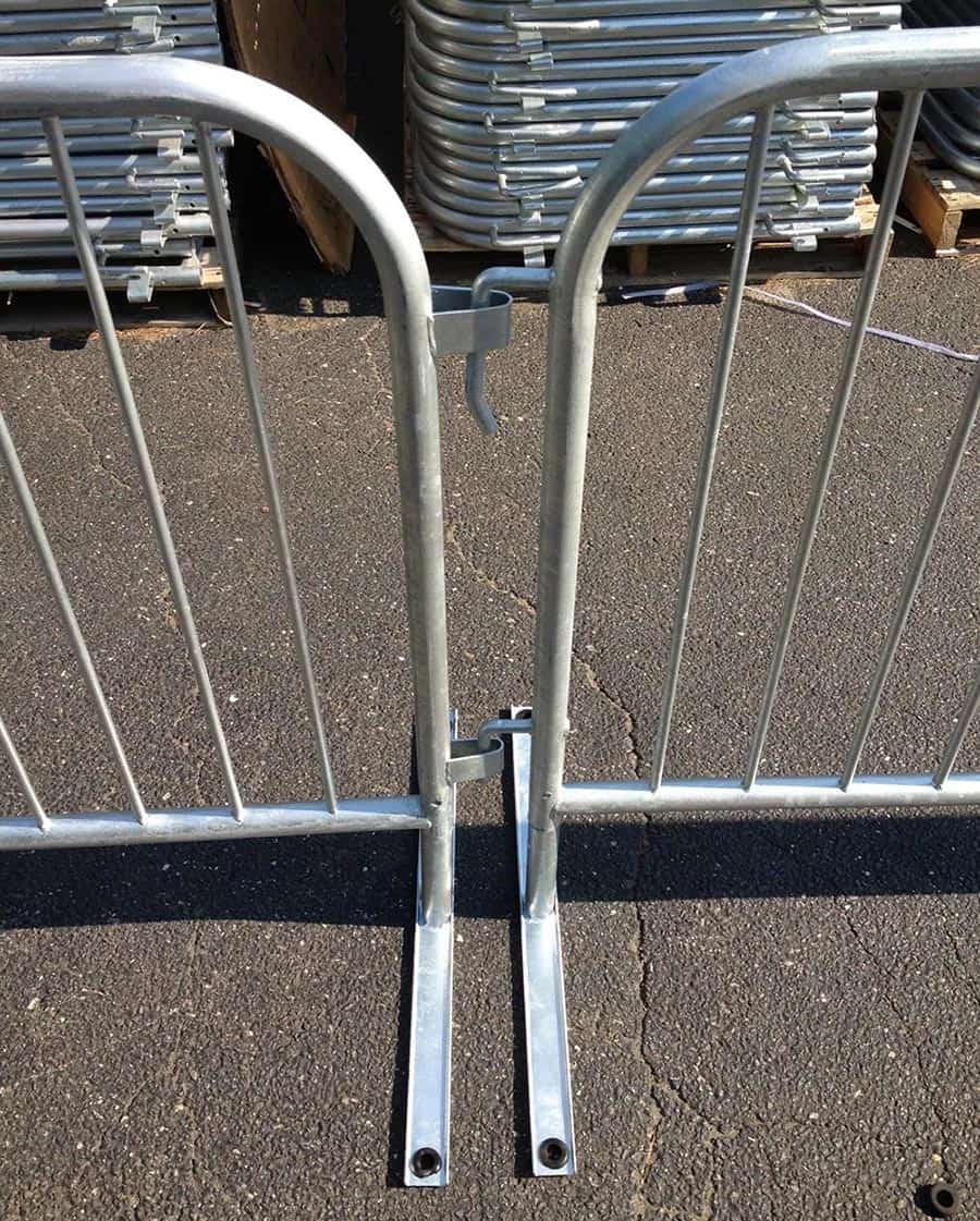 Pre Galvanized Barricade Connection 10 25 20 3